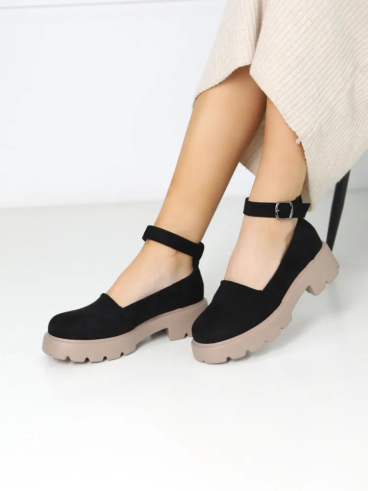 Moderne Slip-on Sko i Flerfarvet Design
