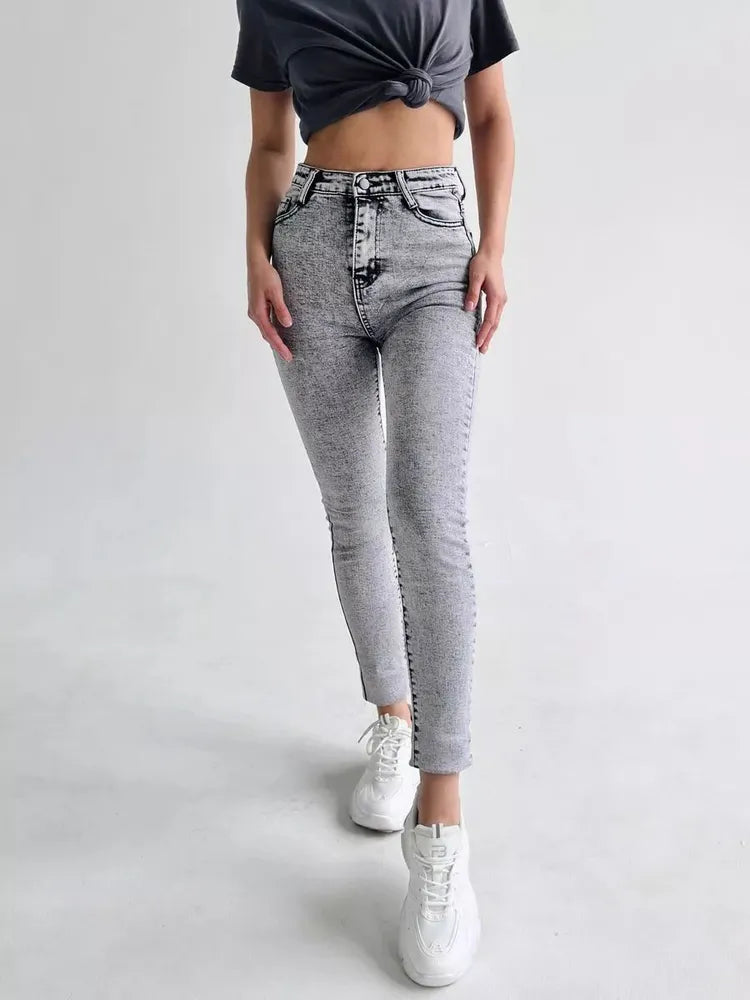 Trendy High-Waist Skinny Jeans