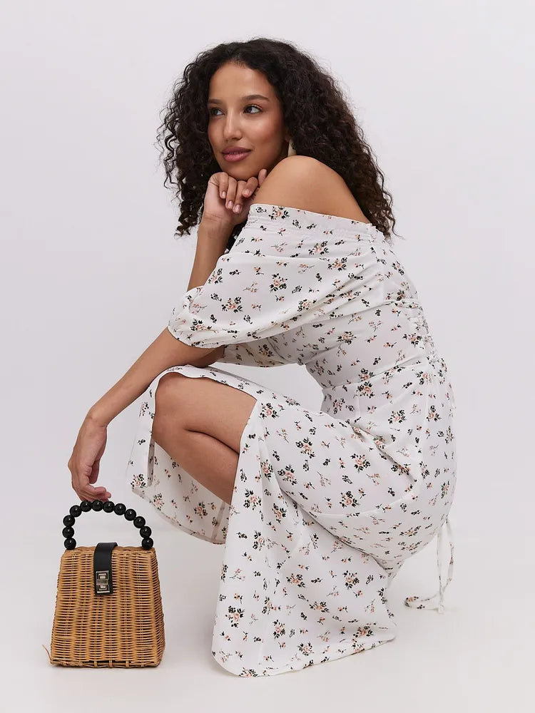 Blomstret Off-Shoulder Midikjole