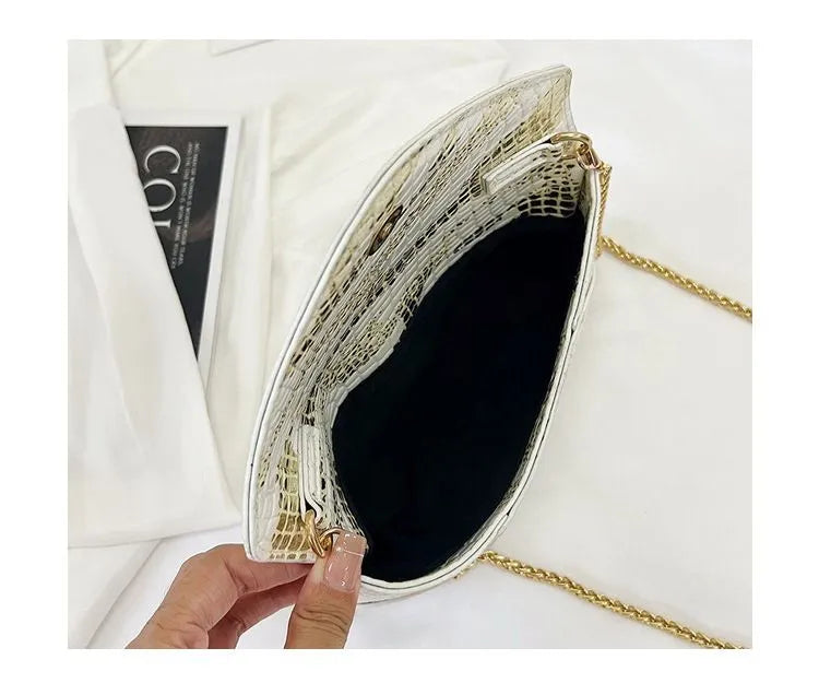 Eksklusive Designer Clutches i Assorterede Teksturer
