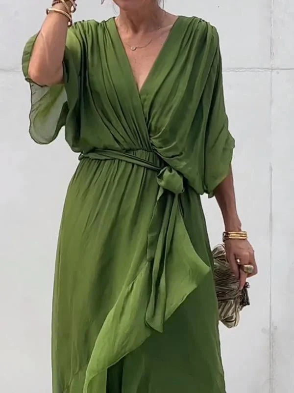 Stilfuld og Elegant V-hals Chiffonkjole