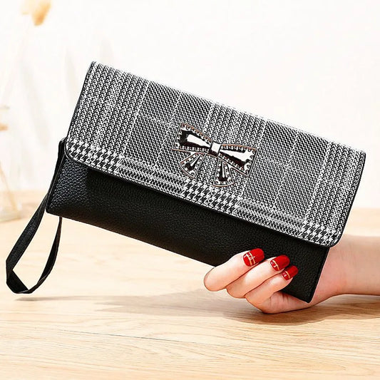 Eksklusive Designer Clutches i Assorterede Teksturer